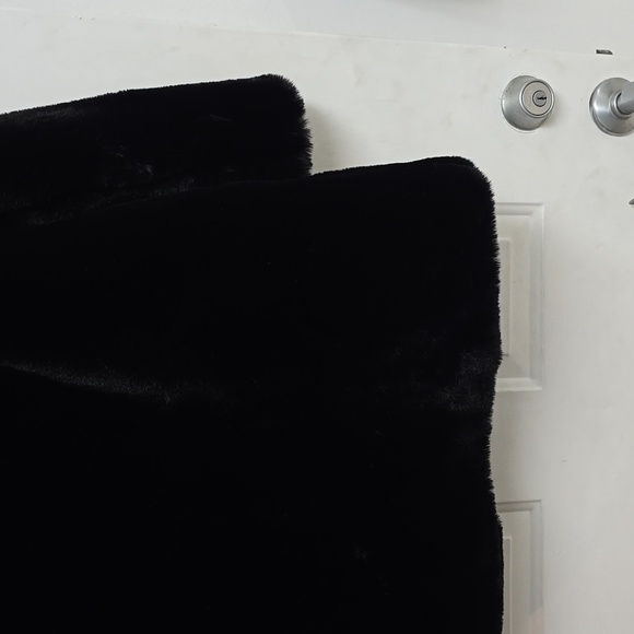 Zara Black Faux Fur Coat - Picture 13 of 16